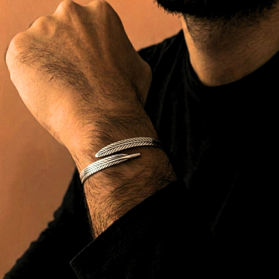 Vāyu Bracelet